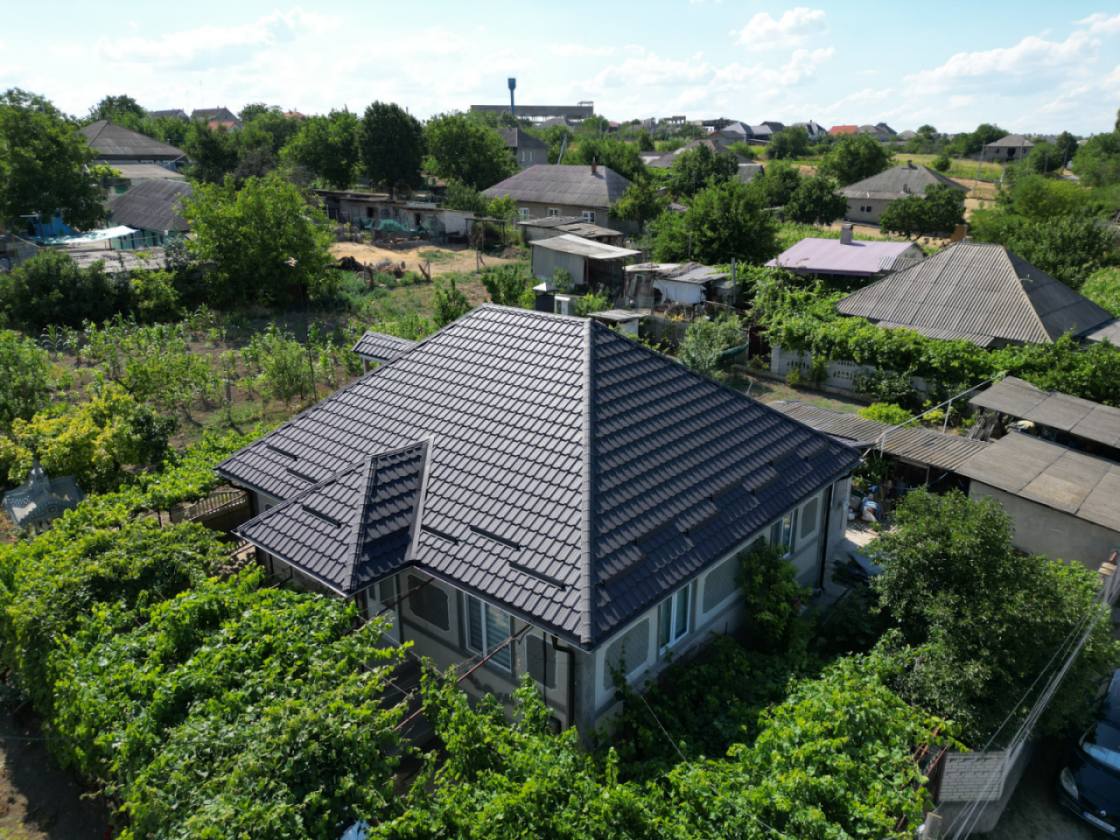 Țiglă metalică premium