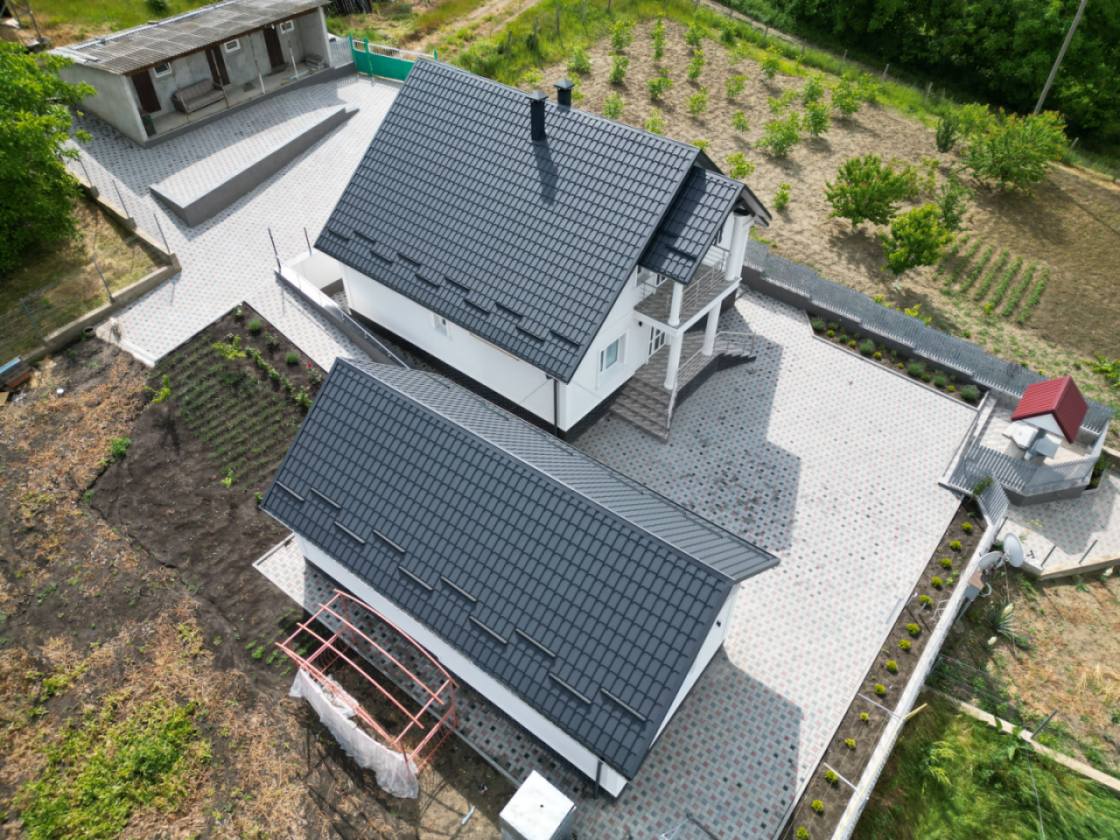 Acoperiș metalic pentru casă în Moldova